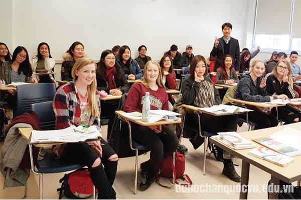 Học đại học ở Việt Nam hay đi du học ở Hàn Quốc