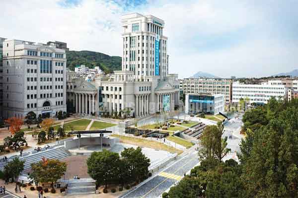 Đại học Ngoại Ngữ Hankuk hàn quốc